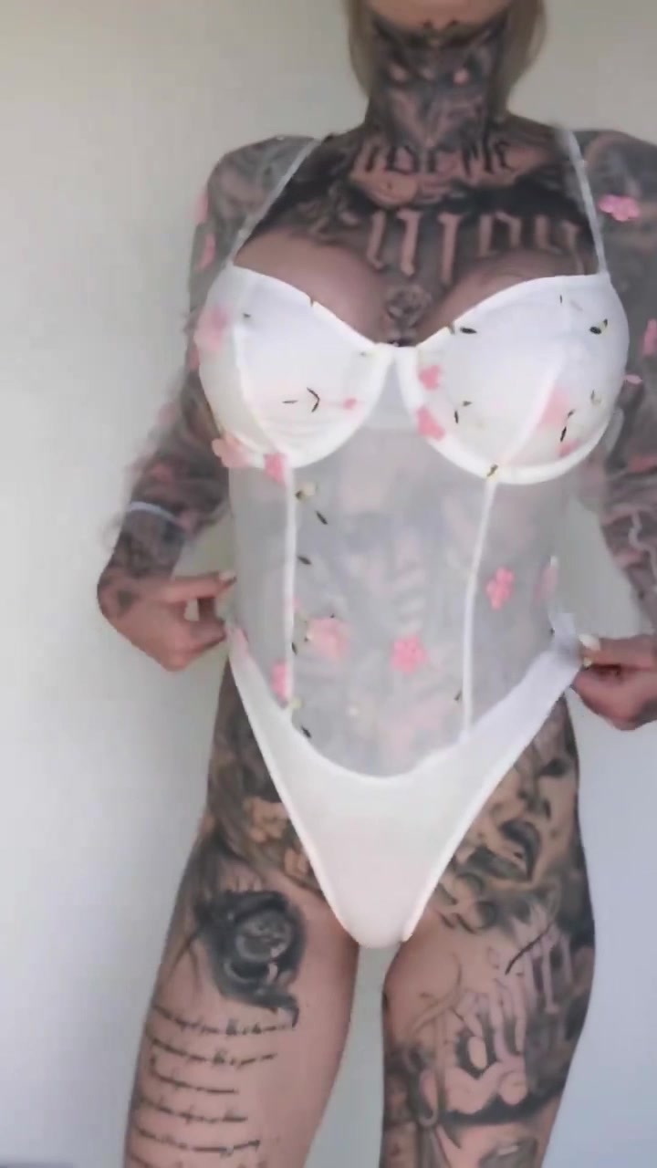 Vanessa Liberte Onlyfans – Show Of Body Very Lewd