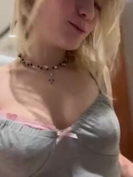 Kellytylrxo  Onlyfans – Nippless